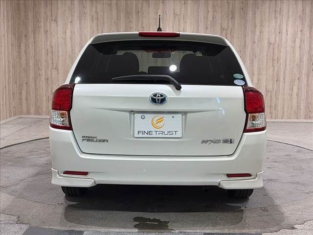 COROLLA FIELDER HYBRID