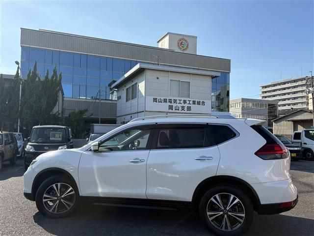 X-TRAIL 4WD