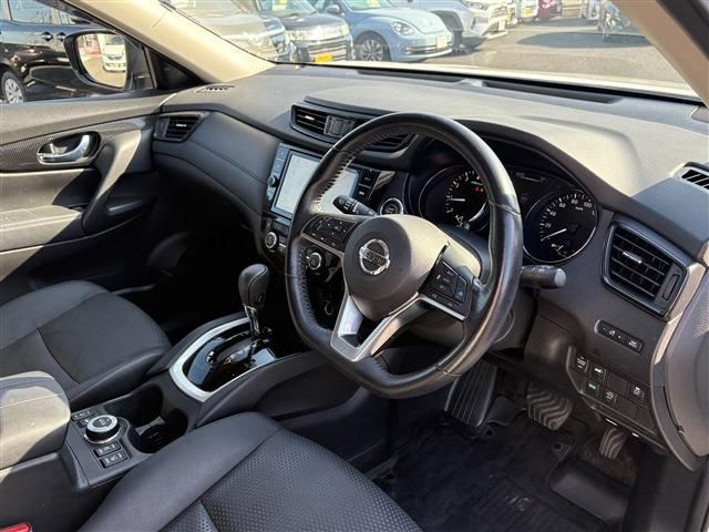 X-TRAIL 4WD