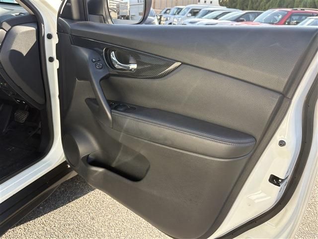 X-TRAIL 4WD