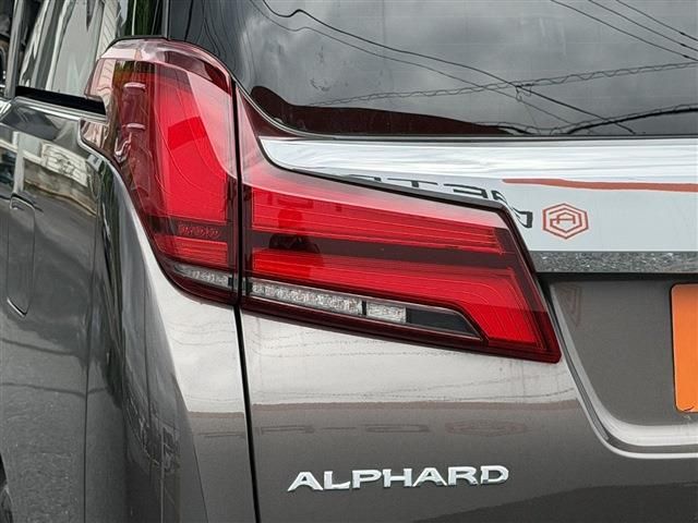 ALPHARD hybrid 4WD