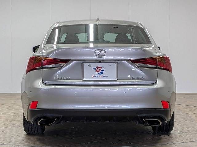 LEXUS IS300