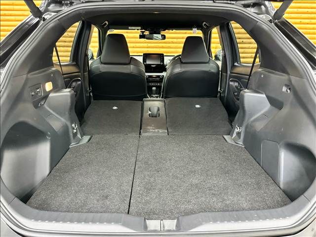 YARIS CROSS HYBRID