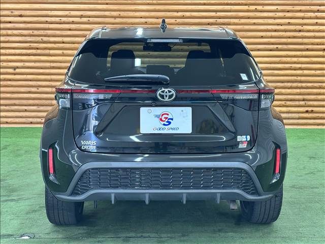 YARIS CROSS HYBRID
