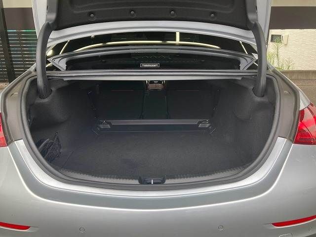 MERCEDES BENZ C class sedan