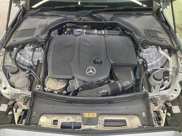 MERCEDES BENZ C class sedan