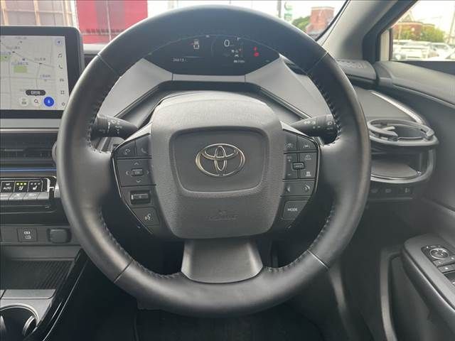 PRIUS 4WD