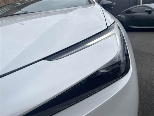PRIUS 4WD