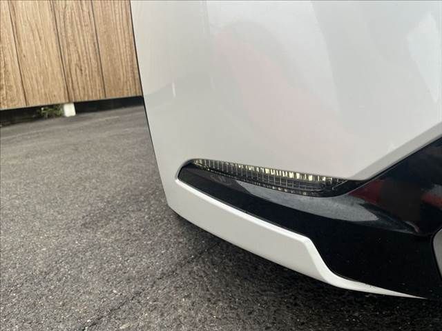 PRIUS 4WD