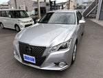 CROWN sedan