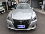 CROWN sedan