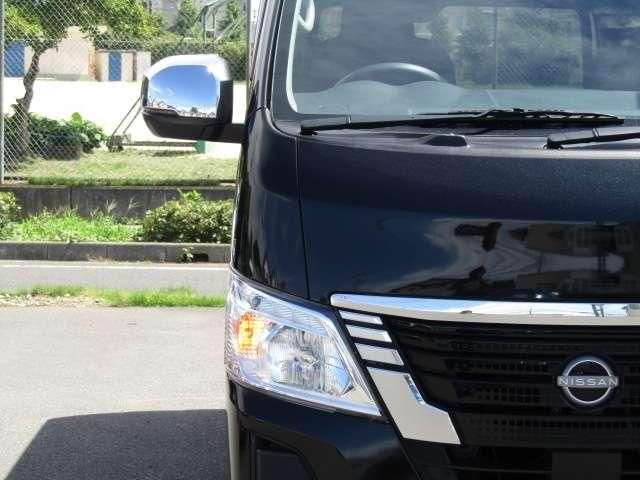 CARAVAN van 2WD