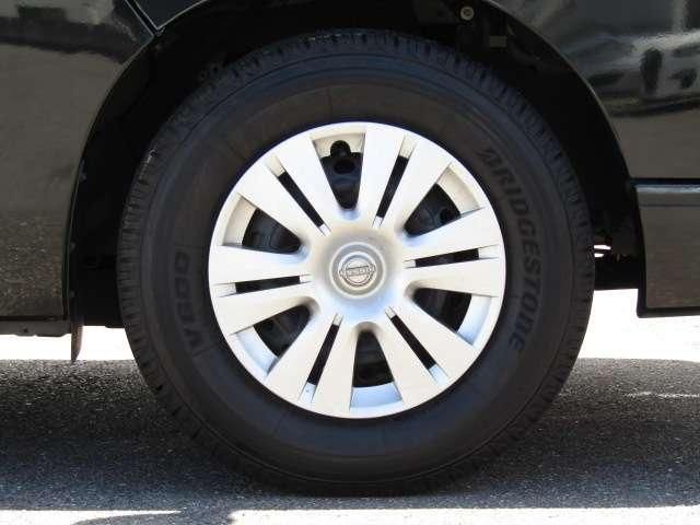 CARAVAN van 2WD
