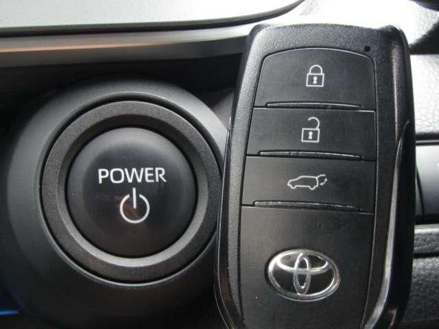 PRIUS 4WD