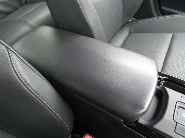 PRIUS 4WD