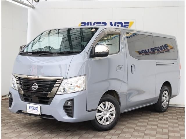 CARAVAN van 2WD