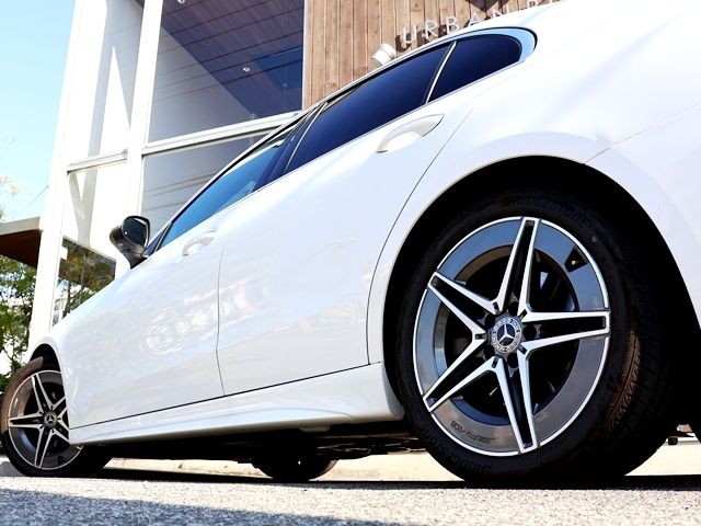 MERCEDES BENZ C class sedan