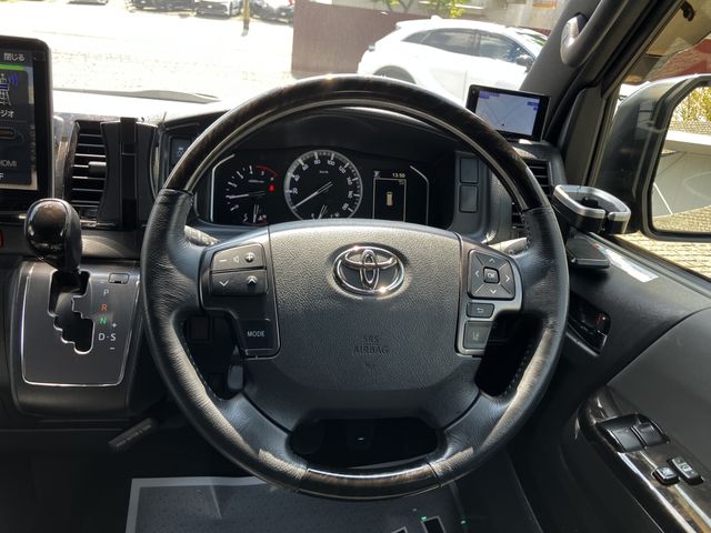 HIACE van 2WD