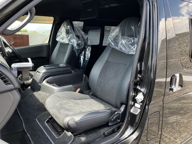 HIACE van 2WD