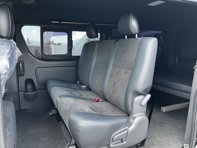 HIACE van 2WD