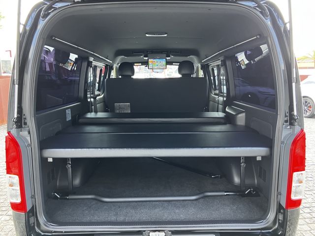 HIACE van 2WD