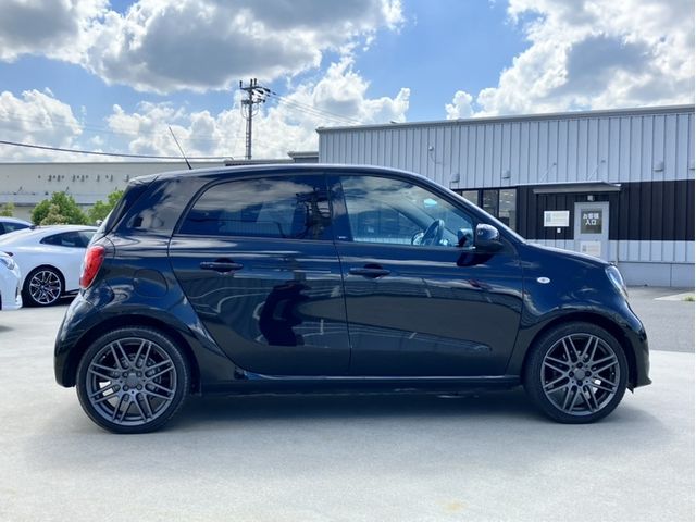 SMART FORFOUR