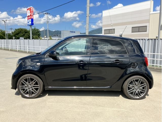 SMART FORFOUR