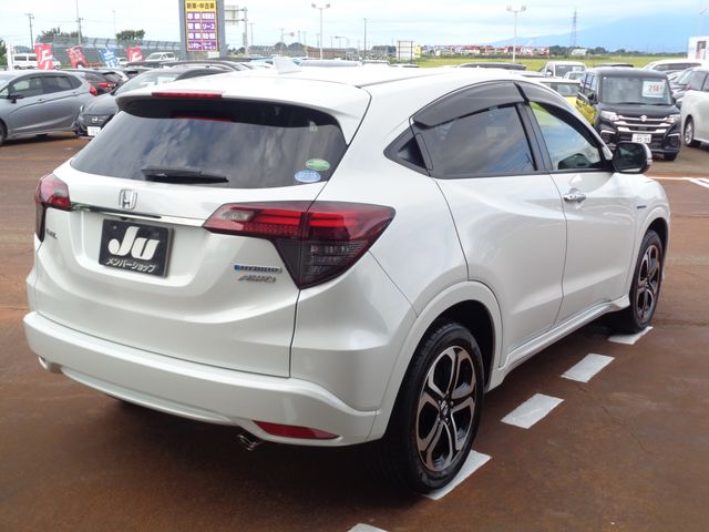 VEZEL HYBRID 4WD