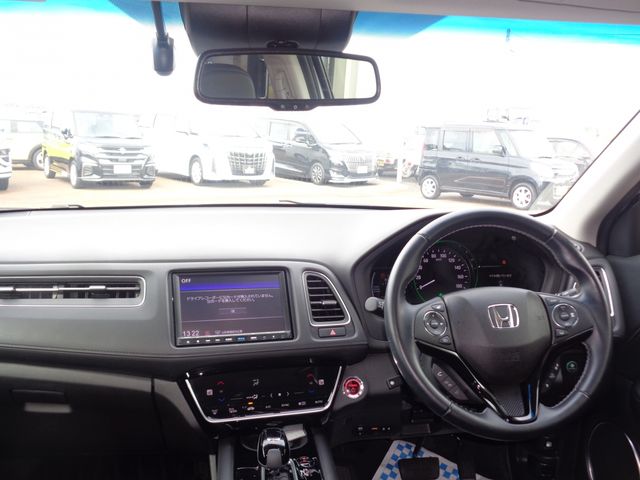 VEZEL HYBRID 4WD