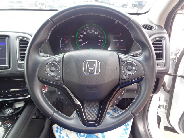 VEZEL HYBRID 4WD