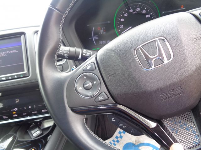 VEZEL HYBRID 4WD