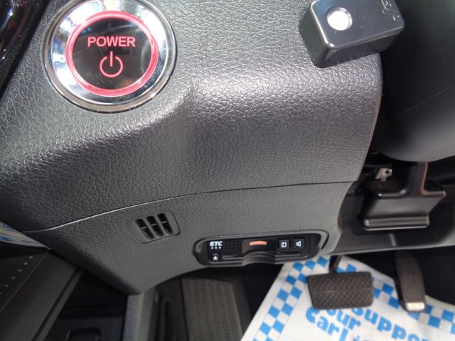 VEZEL HYBRID 4WD