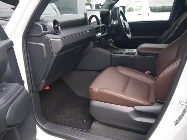 LANDCRUISER 250