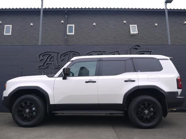 LANDCRUISER 250