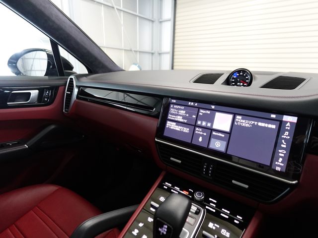 PORSCHE Cayenne coupe
