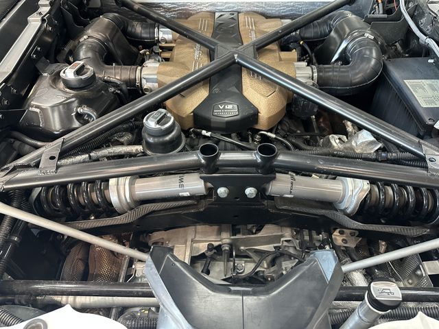 LAMBORGHINI Aventador