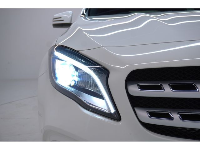 MERCEDES BENZ GLA class