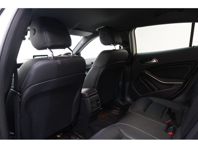 MERCEDES BENZ GLA class