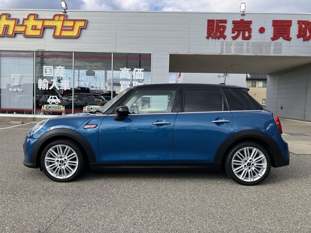 BMW MINI COOPER D 5DOOR