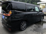 VOXY HYBRID