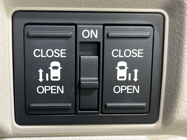 N BOX