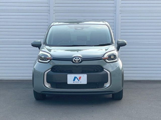 SIENTA HYBRID
