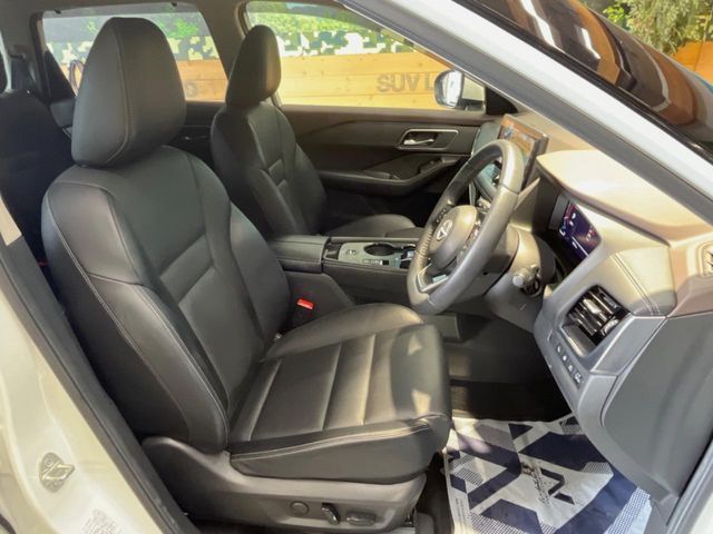 X-TRAIL HYBRID 2WD