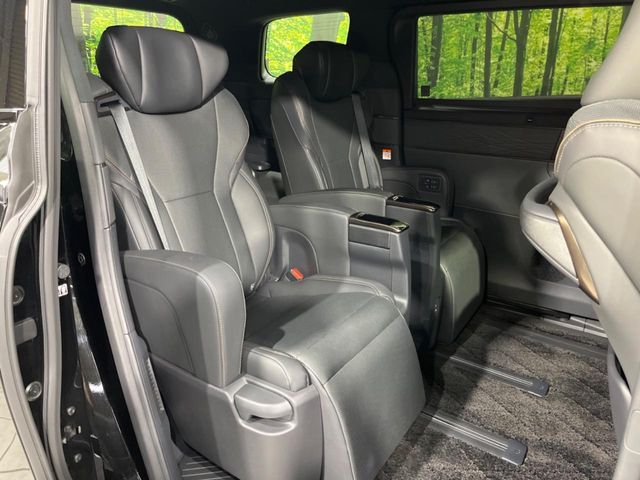 ALPHARD hybrid