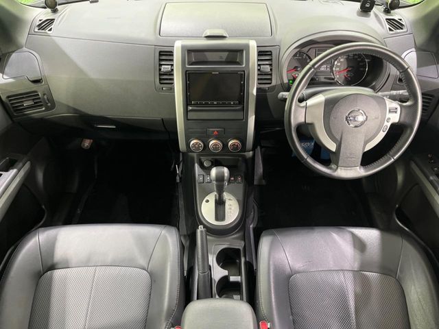 X-TRAIL 4WD
