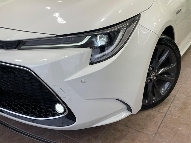 COROLLA TOURING HYBRID