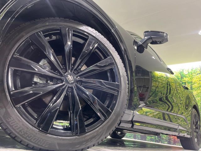 CROWN SPORT