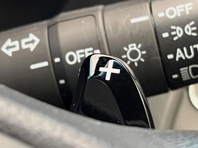 VEZEL HYBRID 4WD