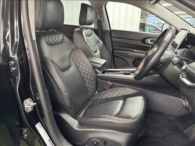 JEEP COMMANDER