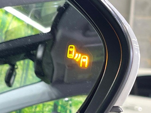 PRIUS 4WD